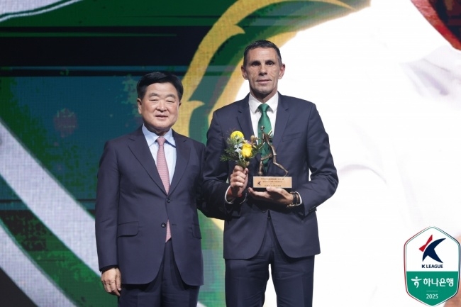 K리그1 감독상 전북 포옛 